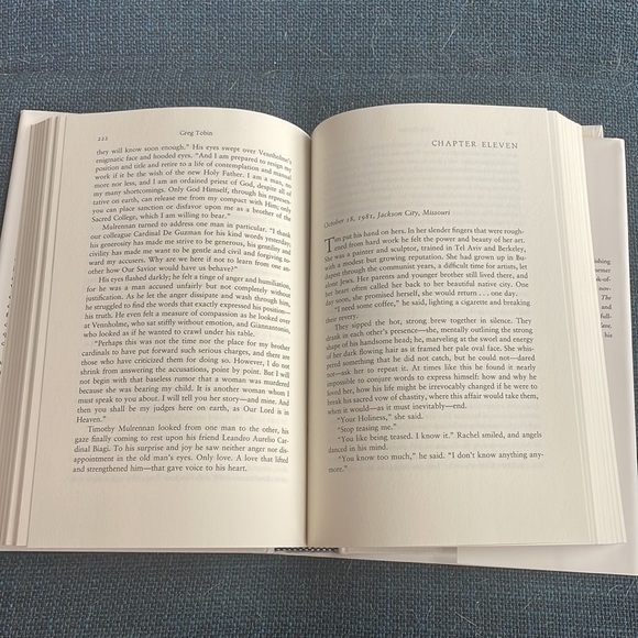 Conclave. Greg Tobin. Hardcover novel. Fiction. Catholic. 1st Ed. - Picture 9 of 10